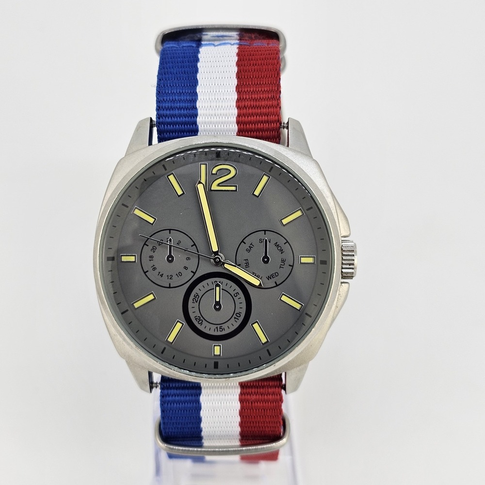 42MM‎ Men's Watch Gray Dial Case New Blue White Red Nylon Band New Battery